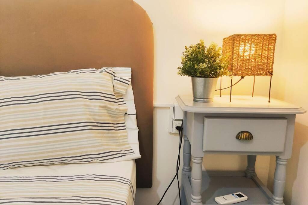 Homeyseville-Duplex Con Terraza Santa Cruz 5 Pax, Parking Optional Exterior photo